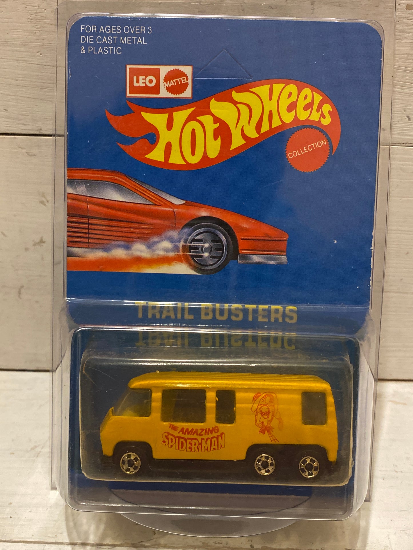 Hot Wheels LEO - GMC Motorhome - Spider-Man