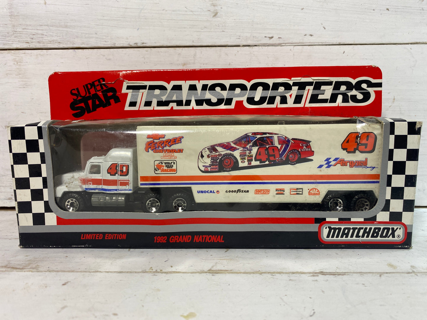 Matchbox Convoy - Mack Race Transporter - Ferree Chevrolet