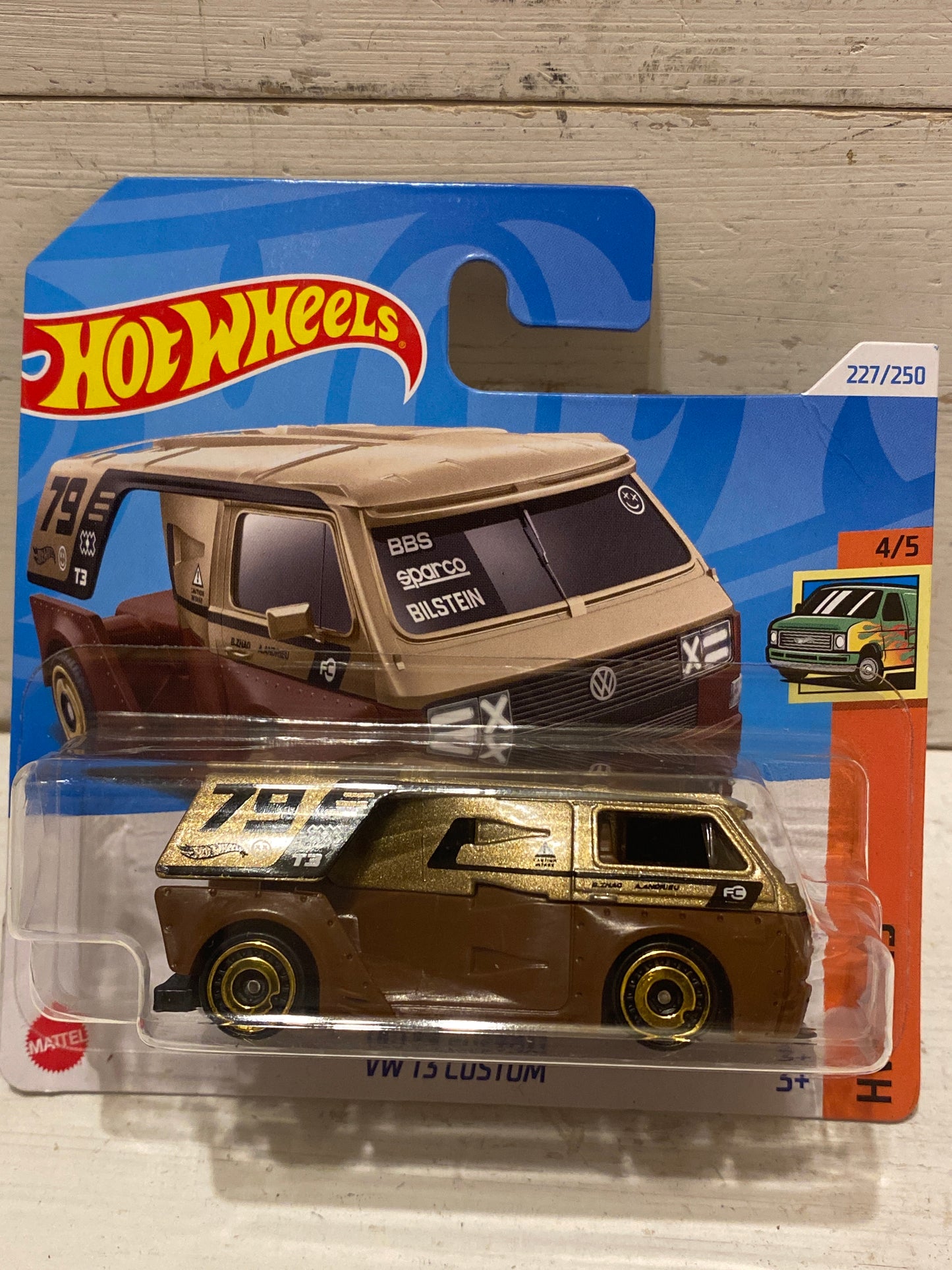 Hot Wheels VW T3 Custom - Gold/Brown