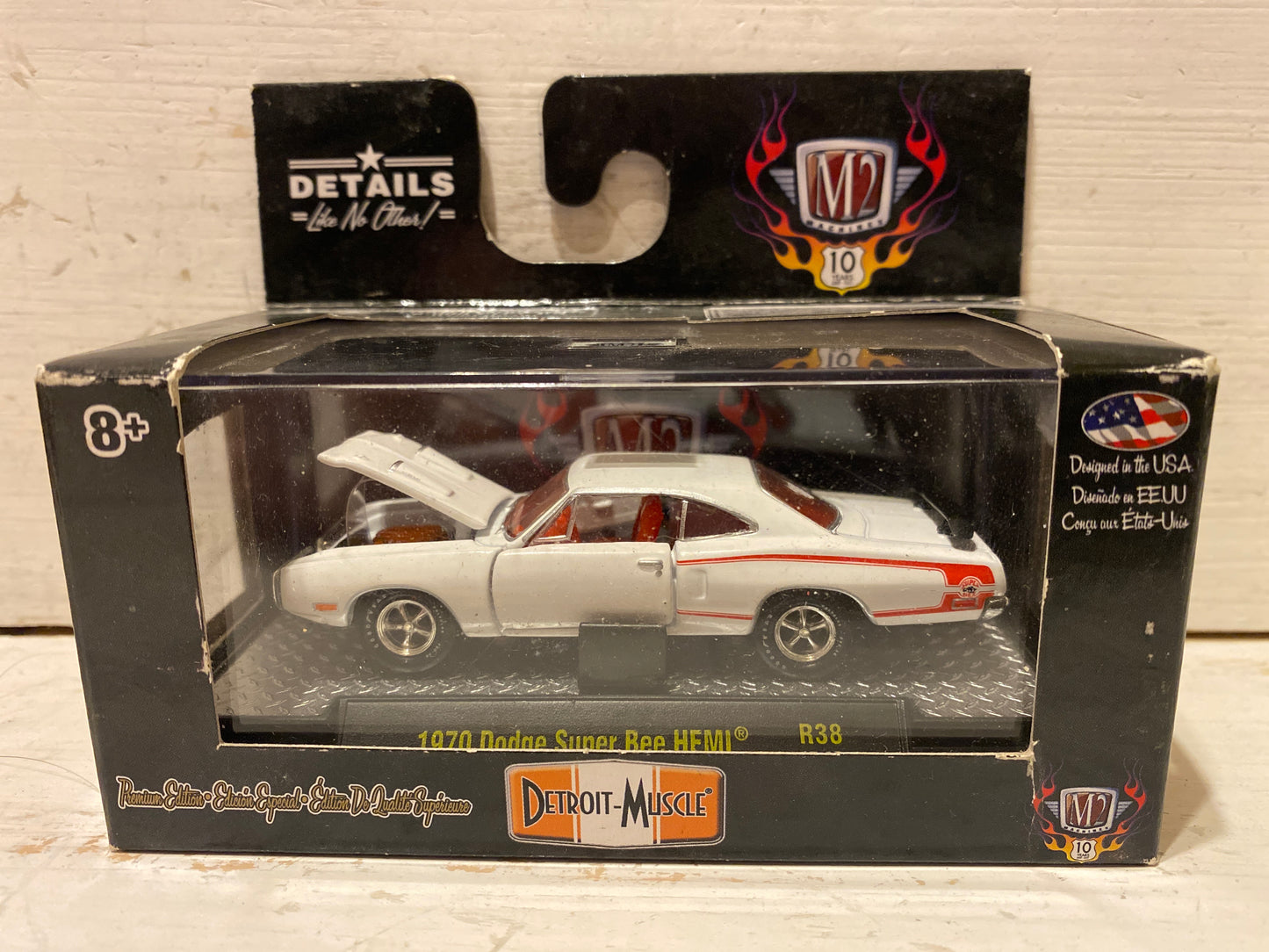 M2 Machines Detroit Muscle - 1970 Dodge Super Bee Hemi - white