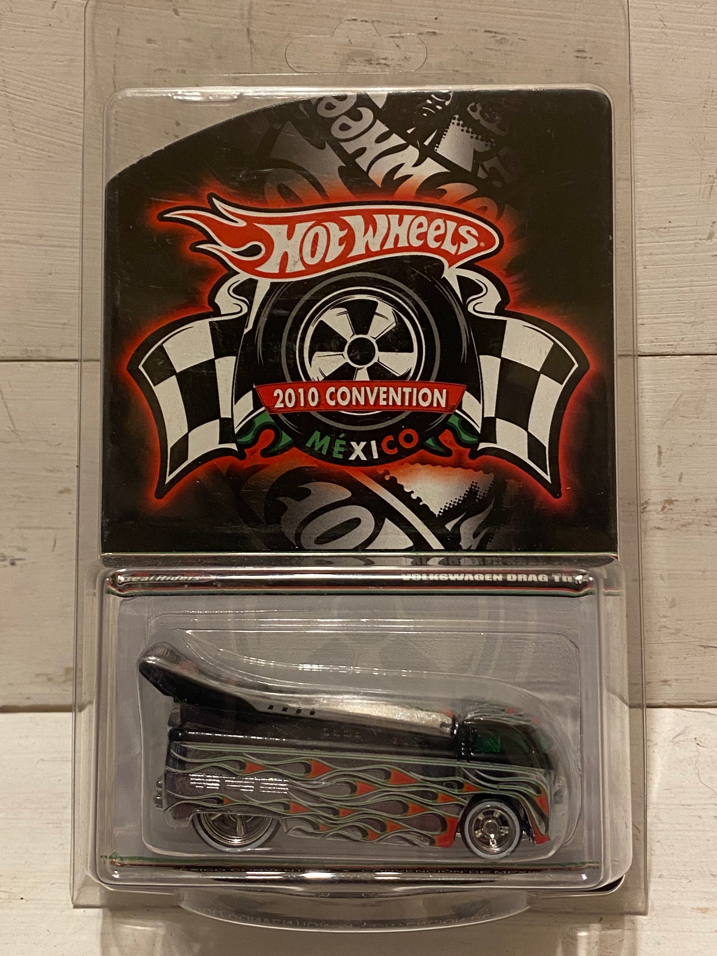 Hot Wheels Volkswagen Drag Bus - 2010 Mexico Convention - Very Low Number