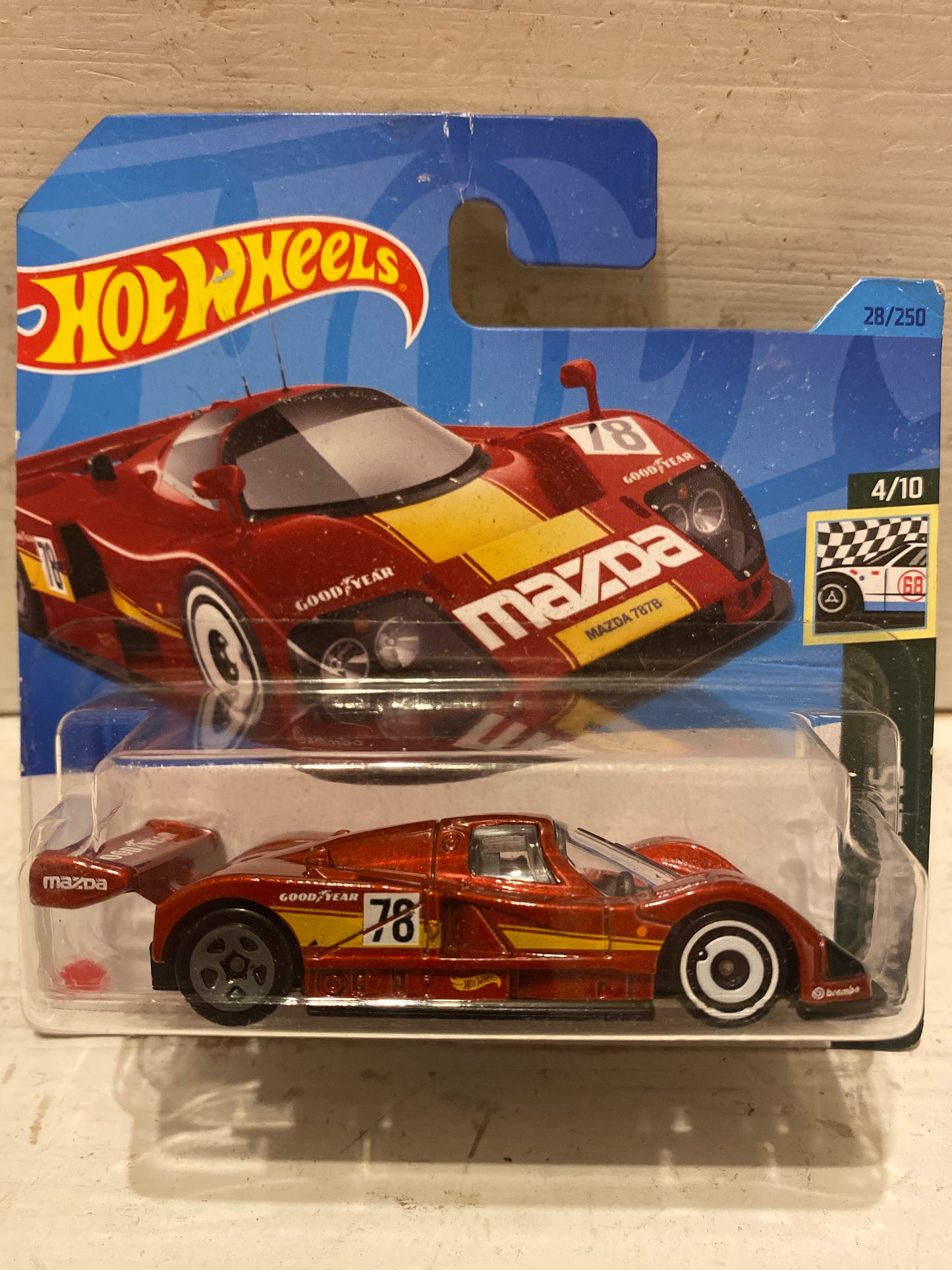 Hot Wheels Mazda 787B - Red