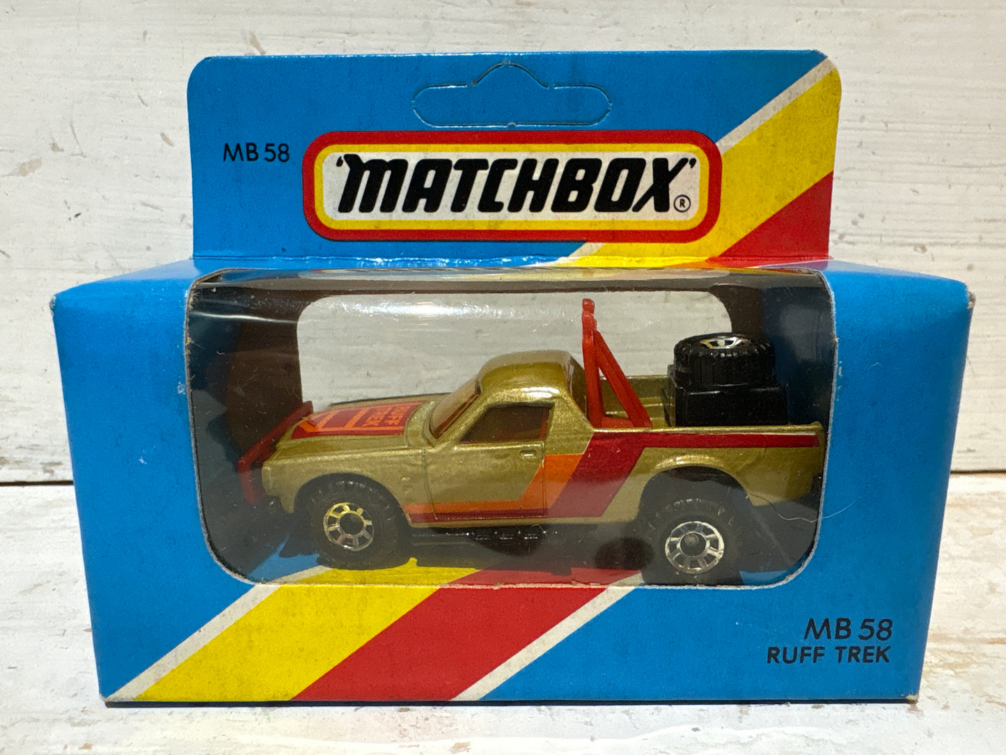 Matchbox - Ruff Trek - Gold