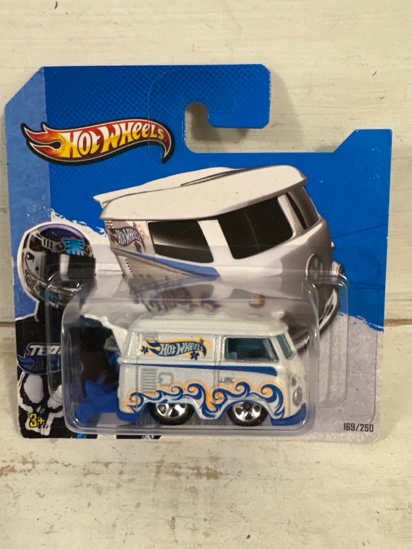 Hot Wheels - Kool Kombi - HW Showroom Hot Trucks - Pearl White