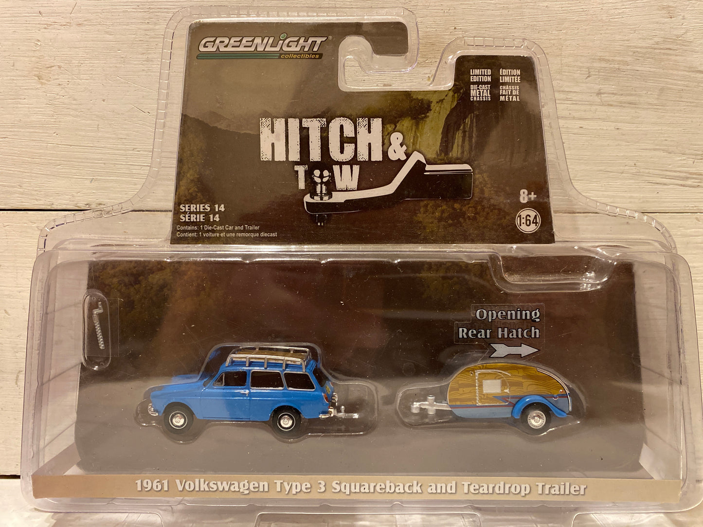Greenlight Collectibles Hitch & Tow Series 14 - 1961 Volkswagen Type 3 Squareback and Teardrop Trailer