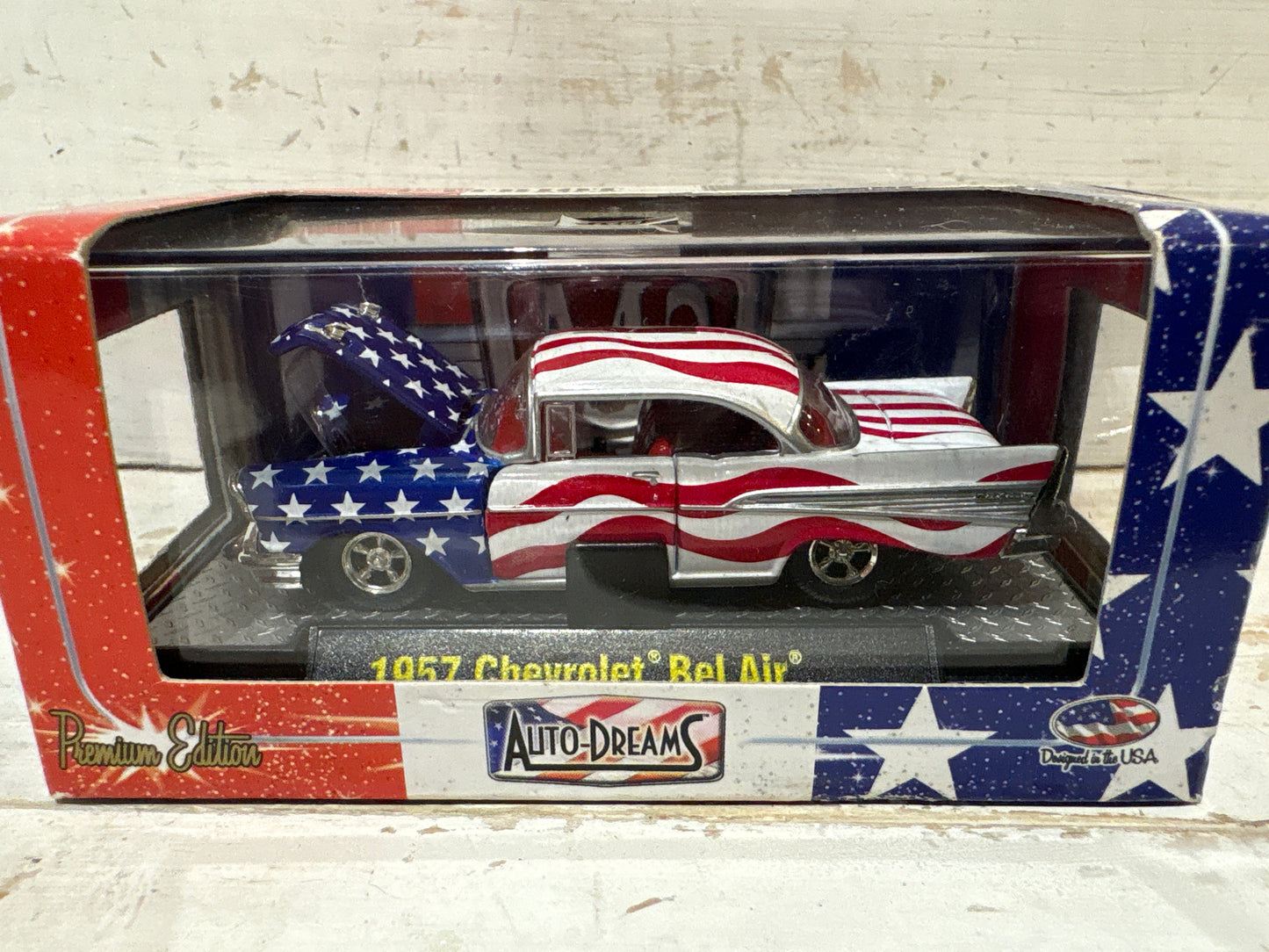 M2 Machines - AutoDreams - 1957 Chevrolet Bel Air - The Patriot Release