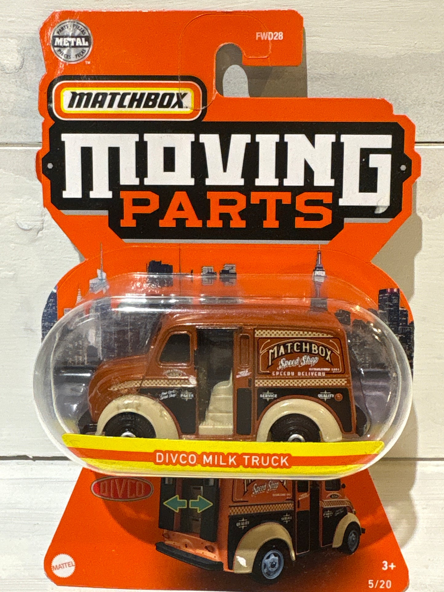 Matchbox Moving Parts - Divco Milk Truck - Matchbox Speed Shop
