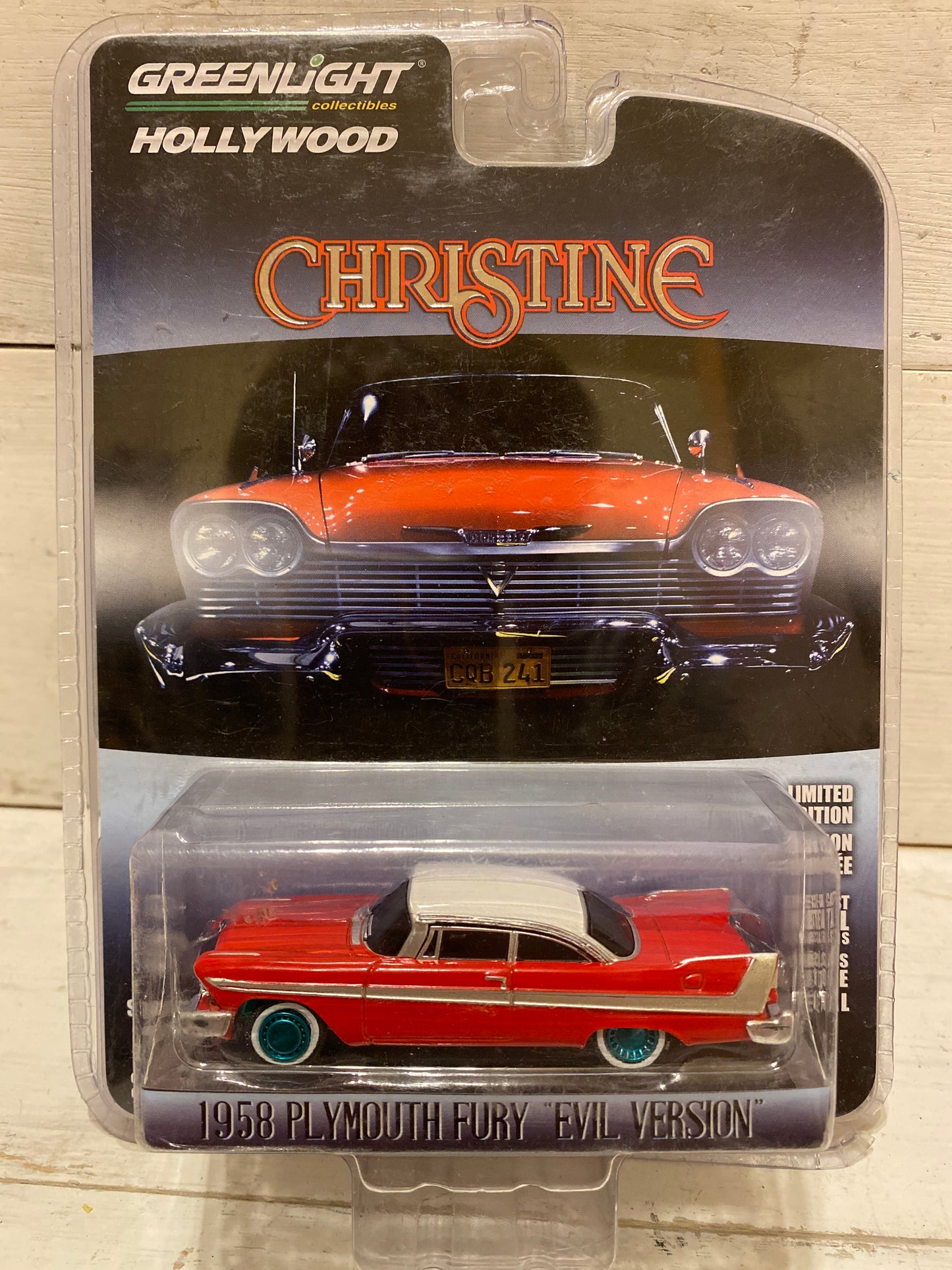 Greenlight Collectibles Hollywood - 1958 Plymouth Fury ‘Evil Version’ - Christine - Green Machine Chase
