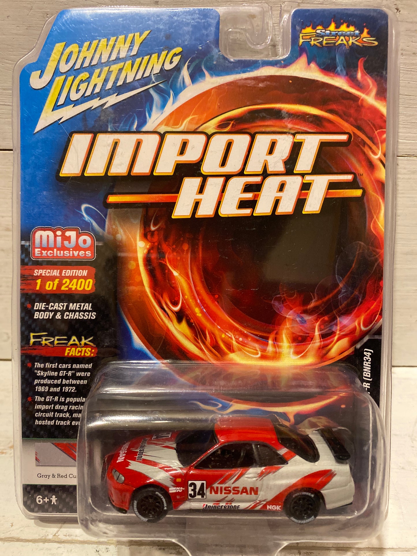 Johnny Lightning Street Freaks Import Heat MiJo Exclusive - 1999 Nissan Skyline GT-R (R34)