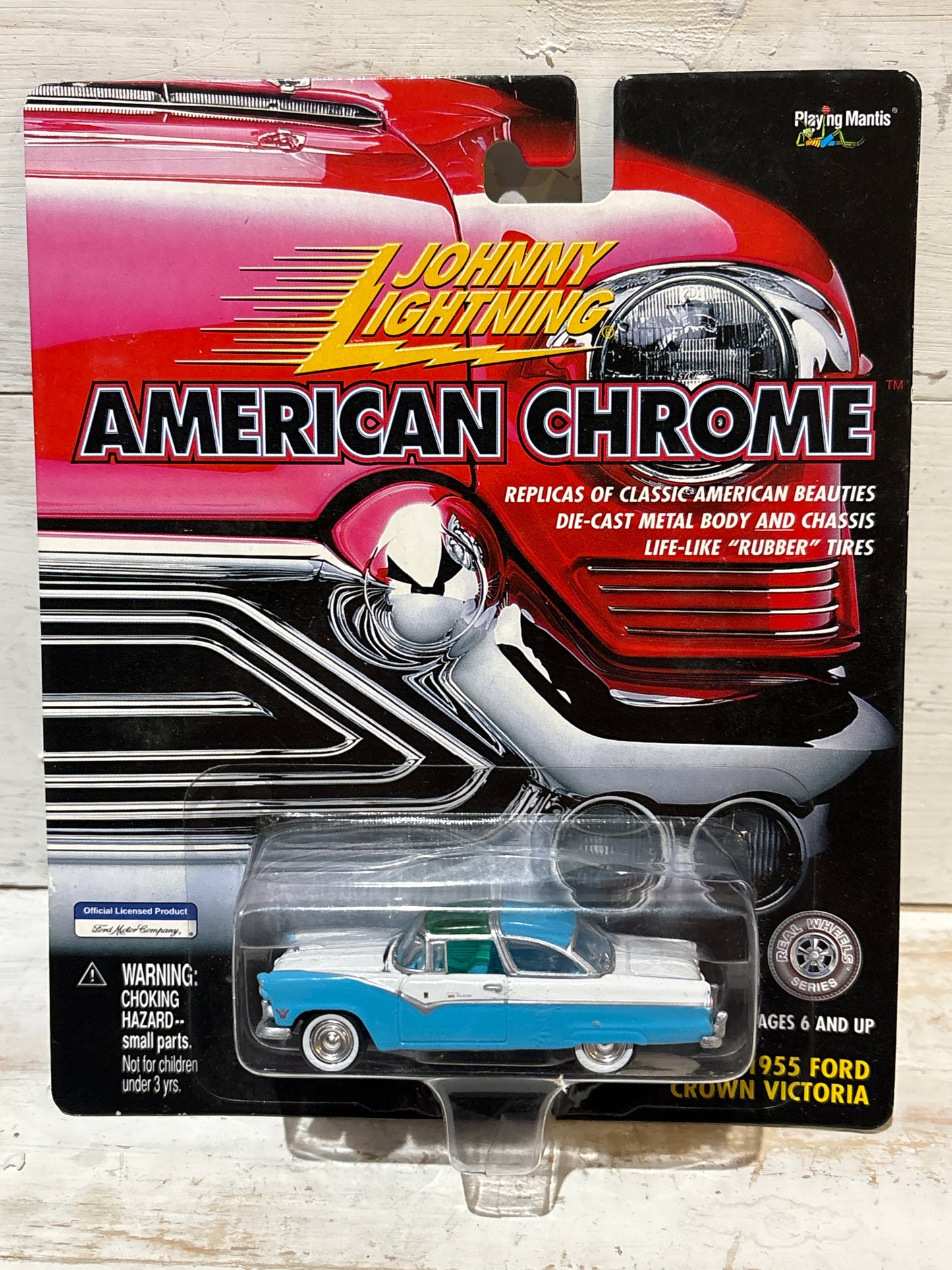 Johnny Lightning - American Chrome - 1955 Ford Crown Victoria