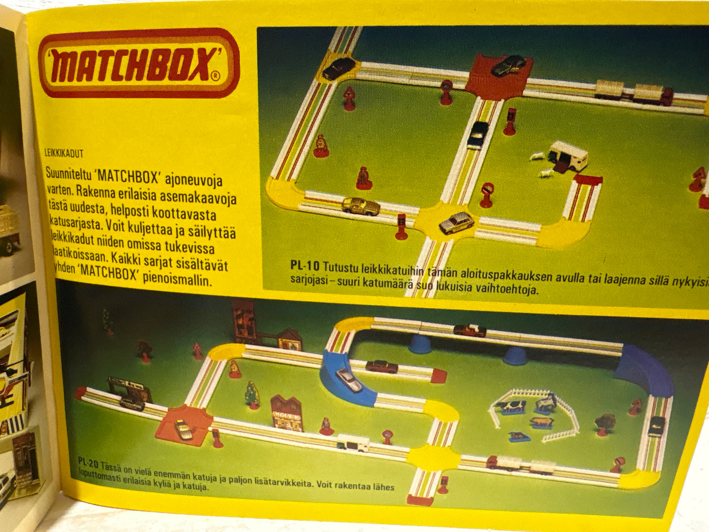 Matchbox - 1982/83 Pocket Catalogue - Very Rare Finnish issue