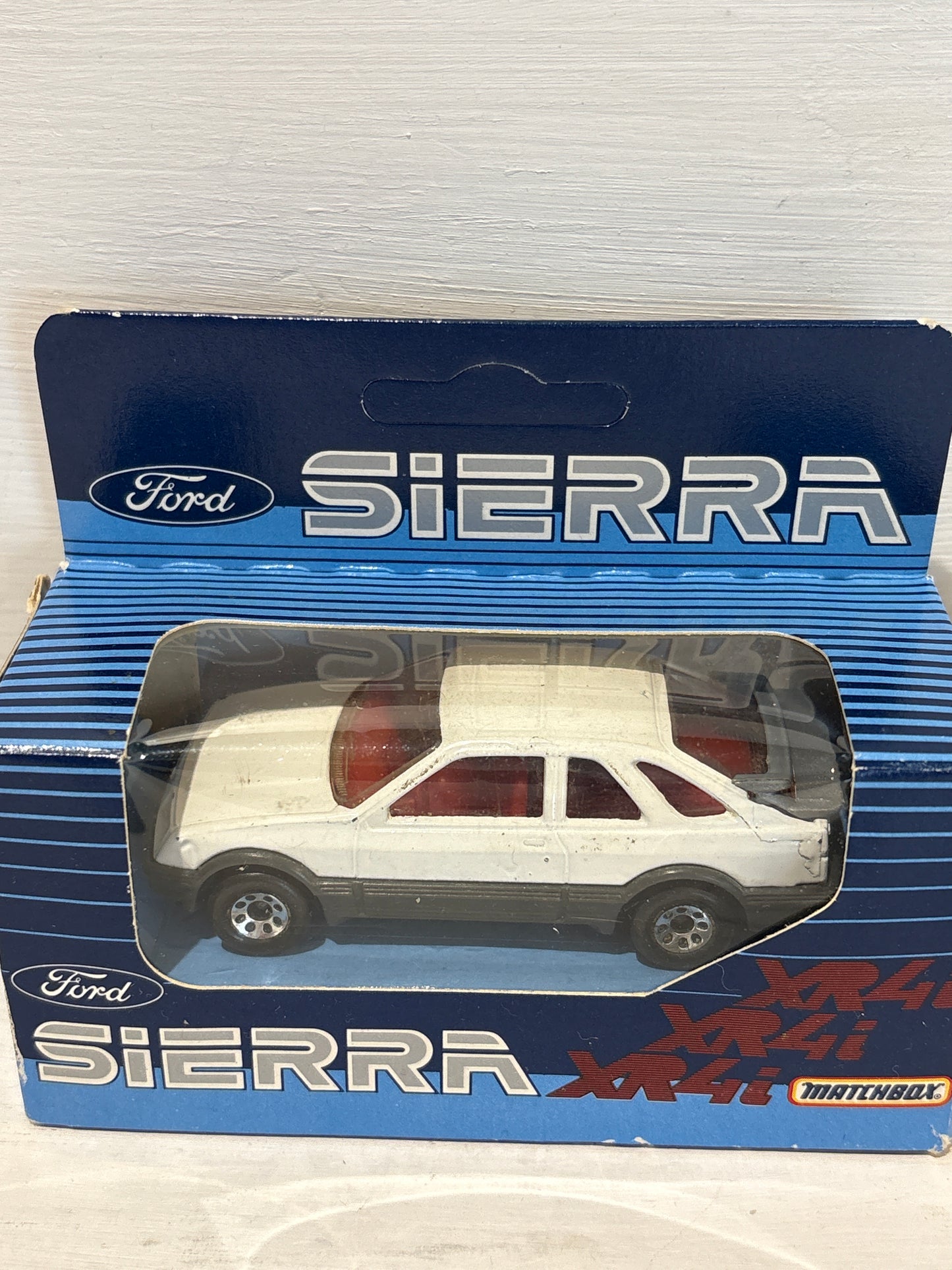 Matchbox - Ford Sierra XR4i - White ‘B’ Post - Special Ford Box
