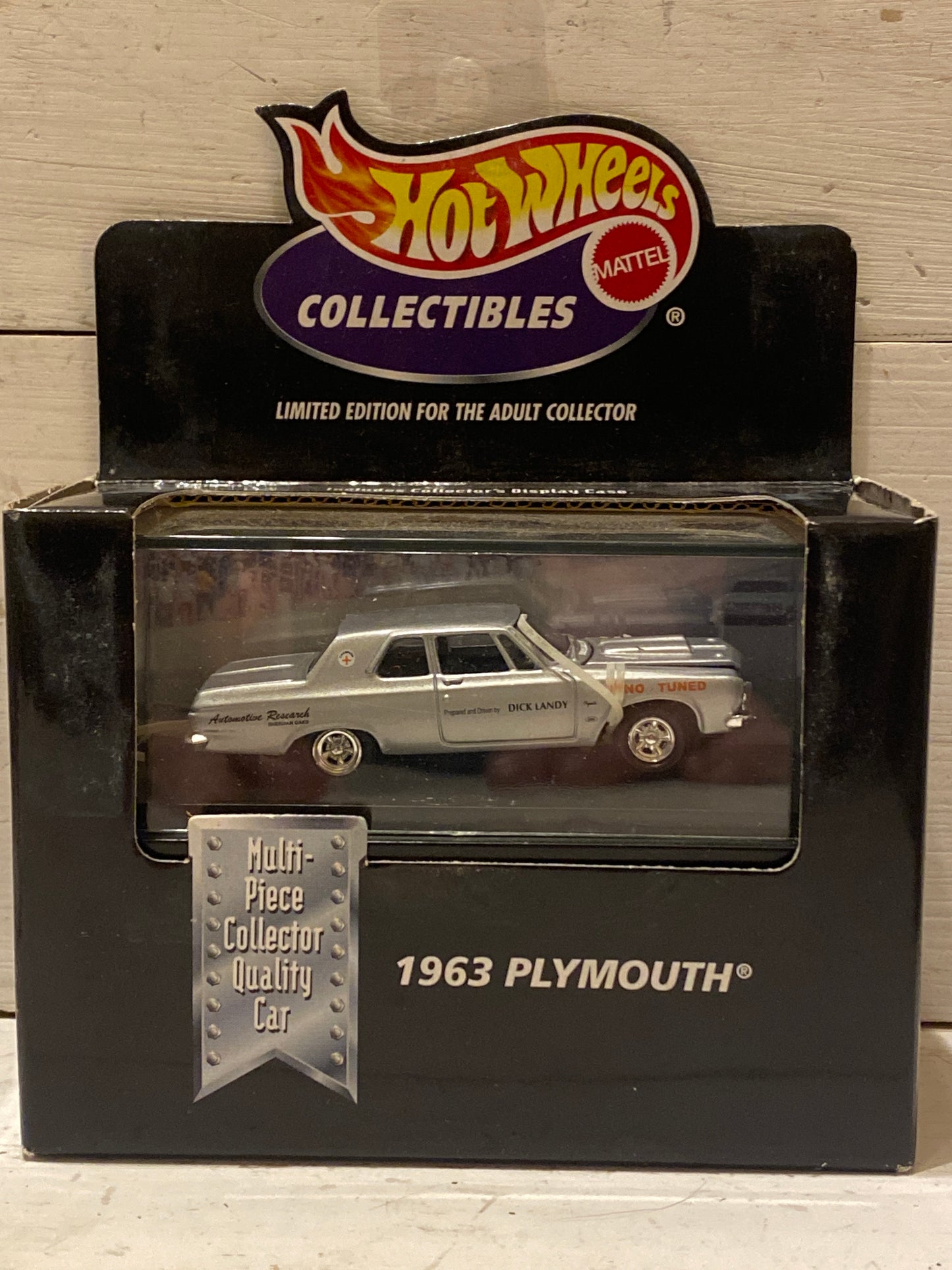 Hot Wheels Collectibles - 1963 Plymouth - Dick Landy
