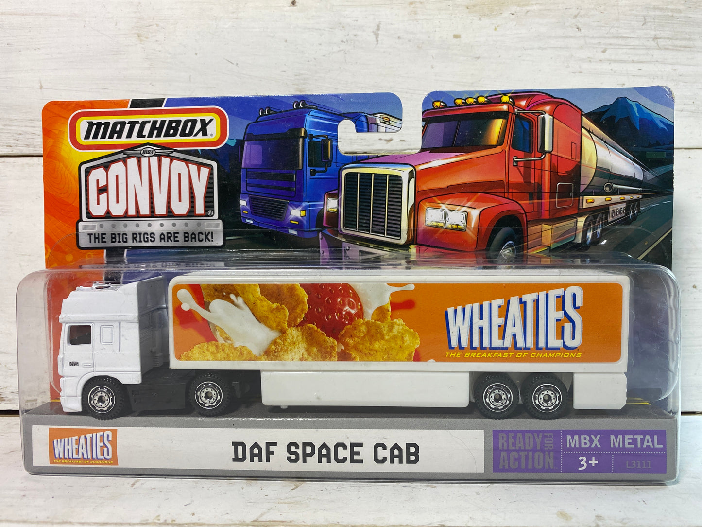 Matchbox Convoy - Daf Space Cab with box trailer - Wheaton’s