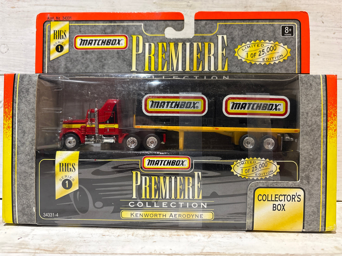 Matchbox Convoy Premiere Collection - Kenworth Aerodyne with Double Container Trailer