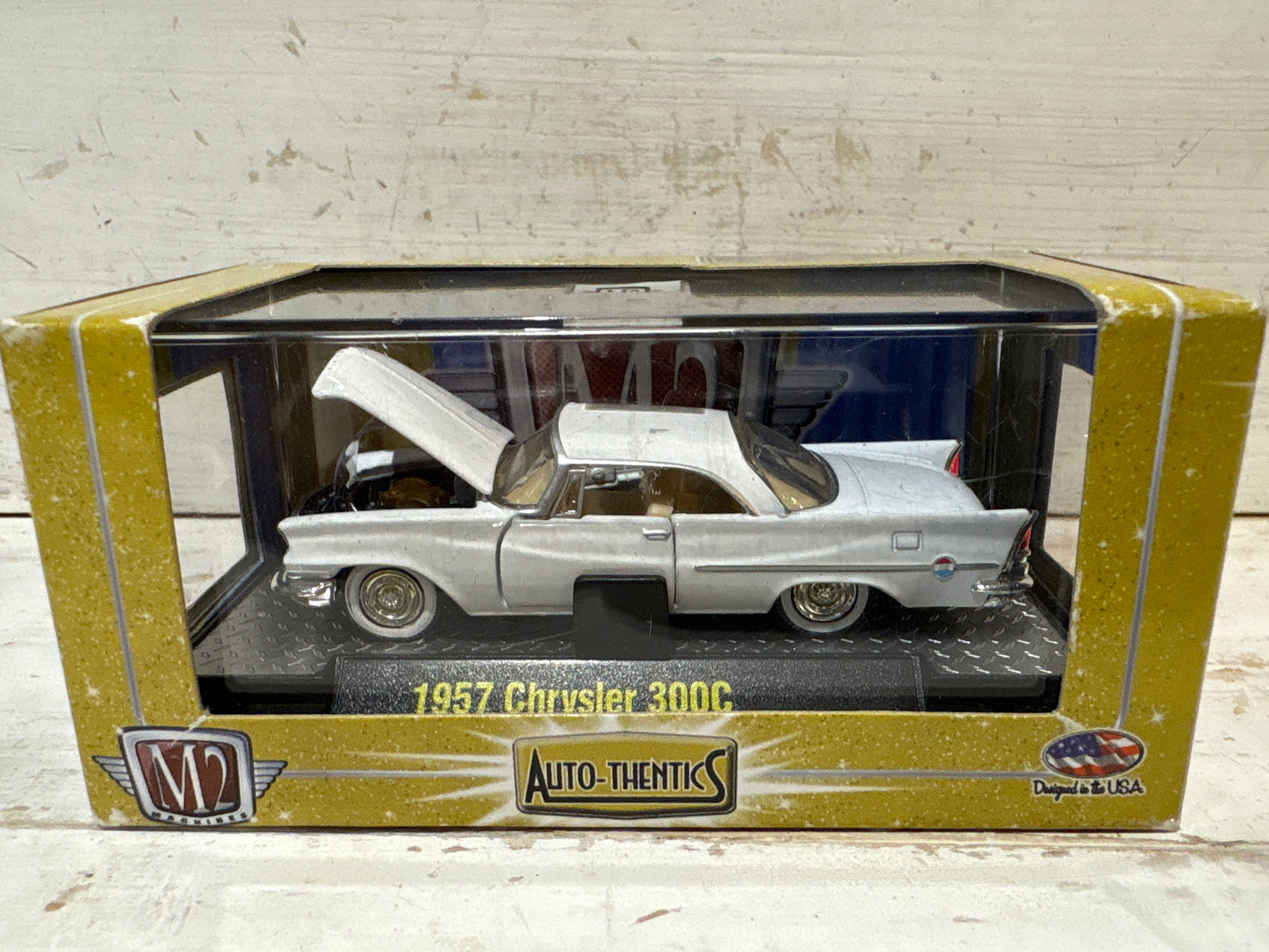 M2 Machines - Auto-Thentics - 1957 Chrysler 300C