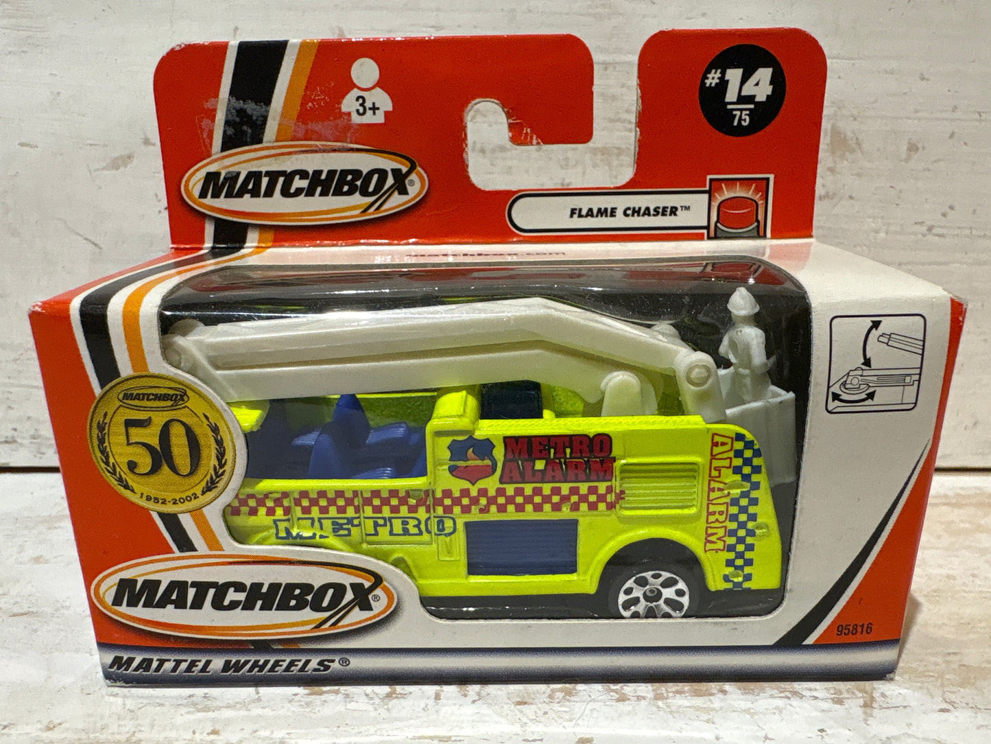 Matchbox - Snorkel Fire Engine - Neon Yellow - Flame Chaser on box