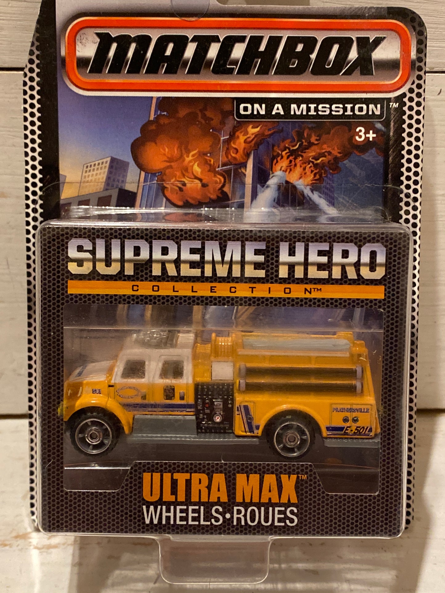 Matchbox Supreme Hero - International Pumper