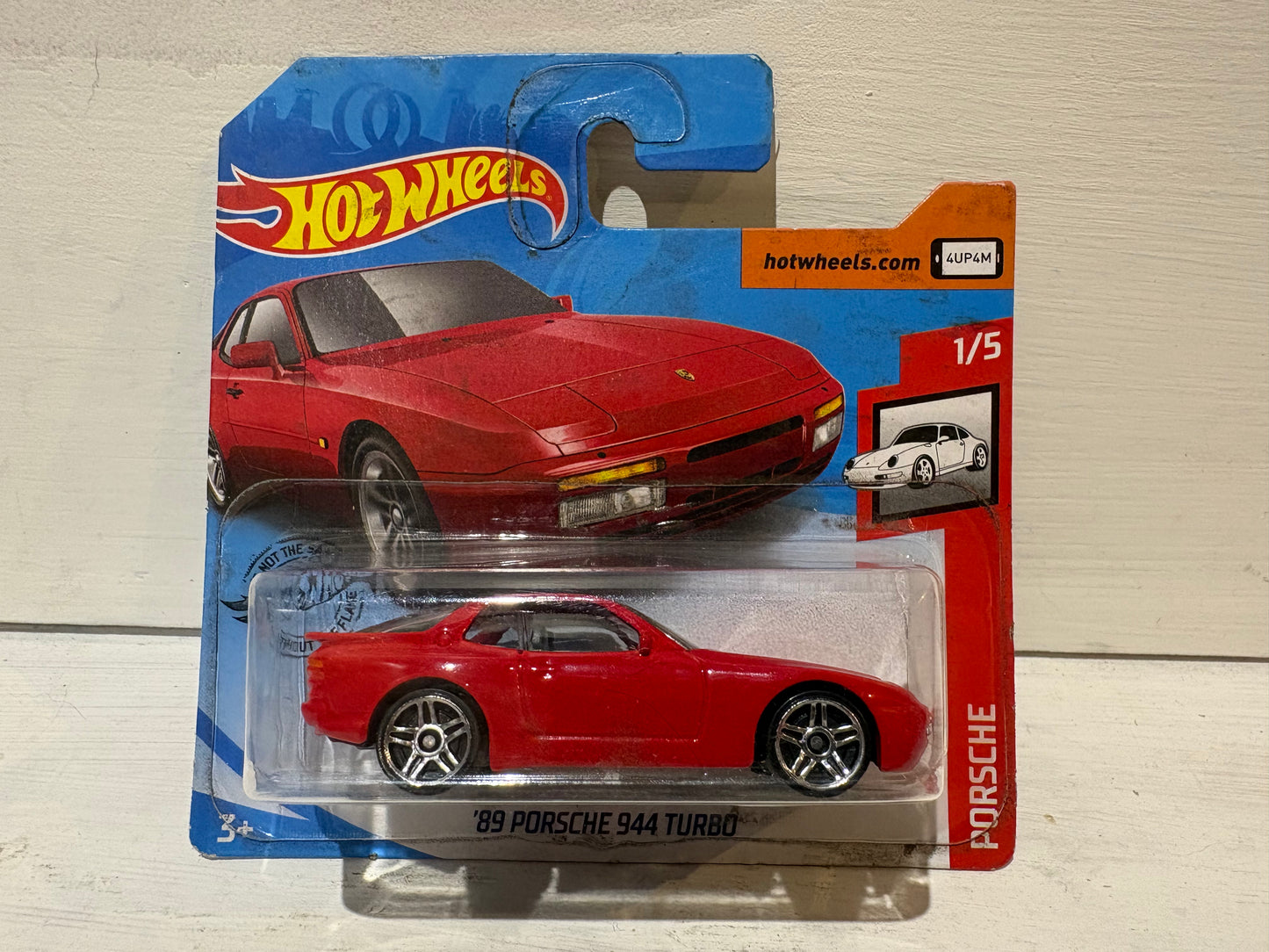 Hot Wheels - Porsche 944 Turbo - Red