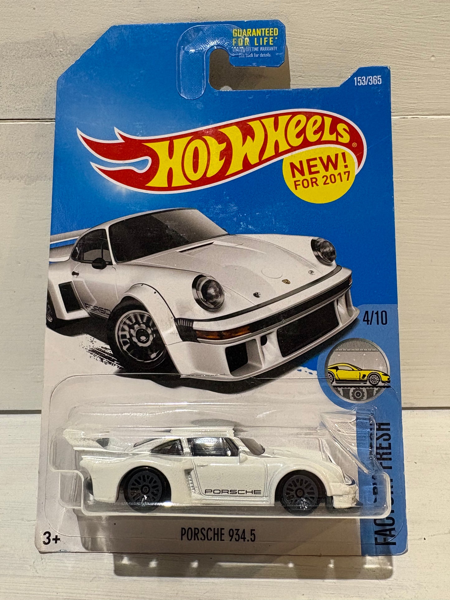 Hot Wheels - Porsche 934.5 - Factory Fresh - White