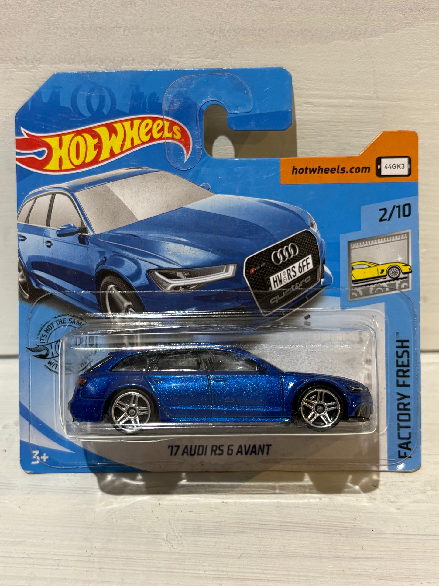 Hot Wheels - ‘17 Audi RS6 Avant - Factory Fresh - Blue