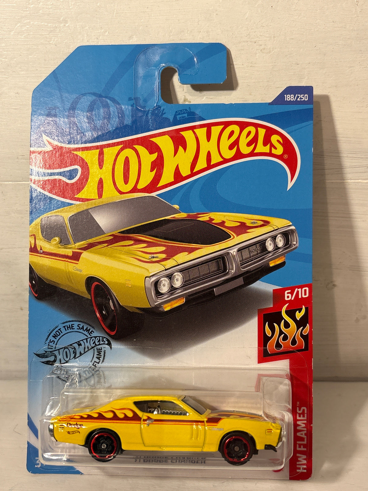 Hot Wheels - ‘71 Dodge Charger - HW Flames - Yellow