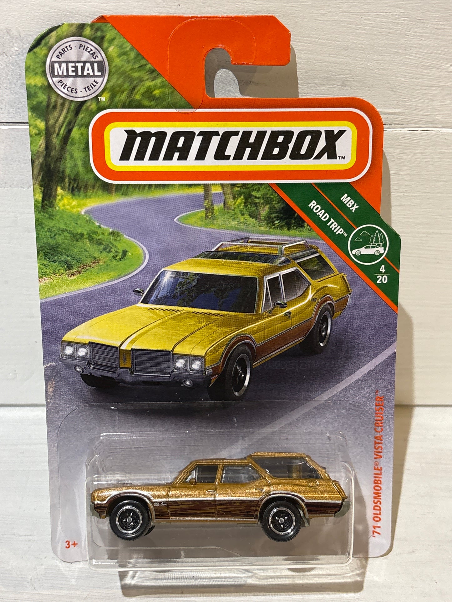 Matchbox - ‘71 Oldsmobile Vista Cruiser - Metallic Light Brown.