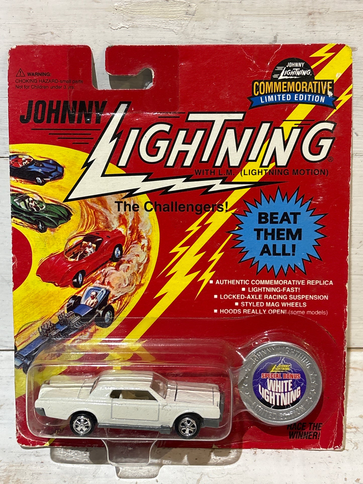 Johnny Lightning - The Challengers - Commemorative Limited Edition - Custom Continental - White Lightning Chase