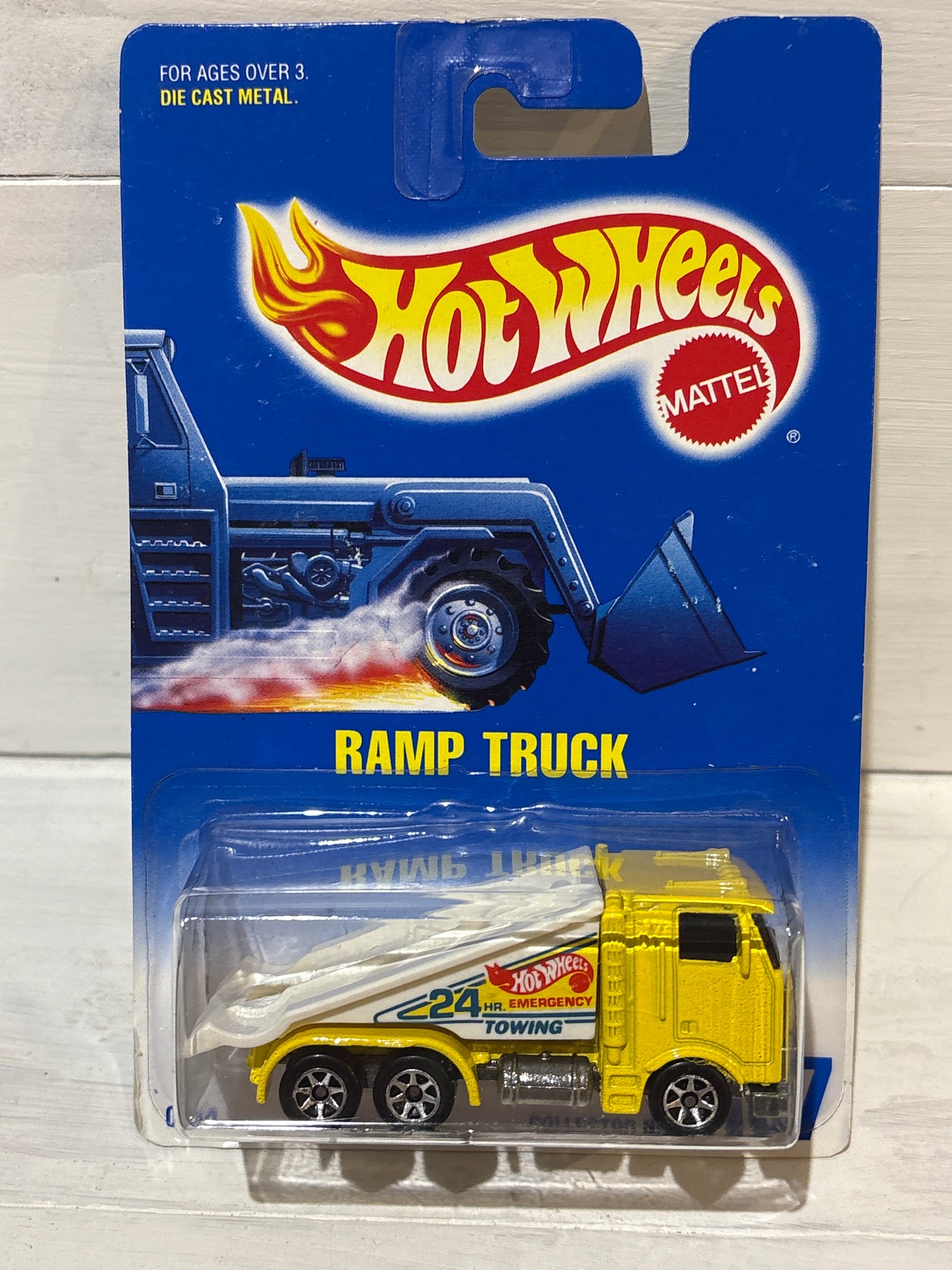 Hot Wheels - Ramp Truck - Yellow with 7sp wheels
