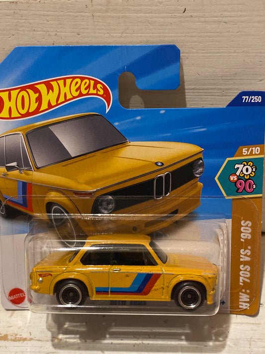 Hot Wheels - BMW 2002 - Yellow