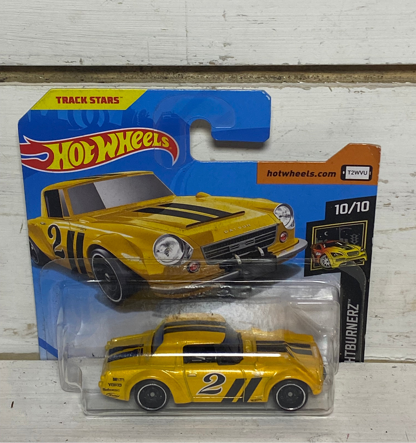 Hot Wheels Datsun Fairlady 2000 - Yellow - Nightburnerz