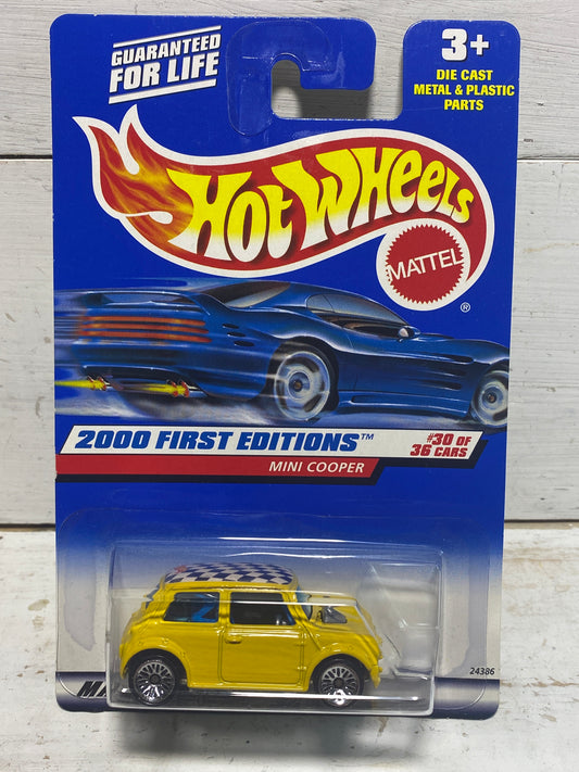 Hot Wheels - Mini Cooper - 2000 First Editions