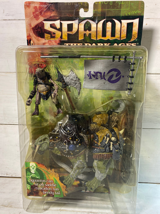 McFarlane Toys - Spawn The Dark Ages - Iguantus & Tuskadon
