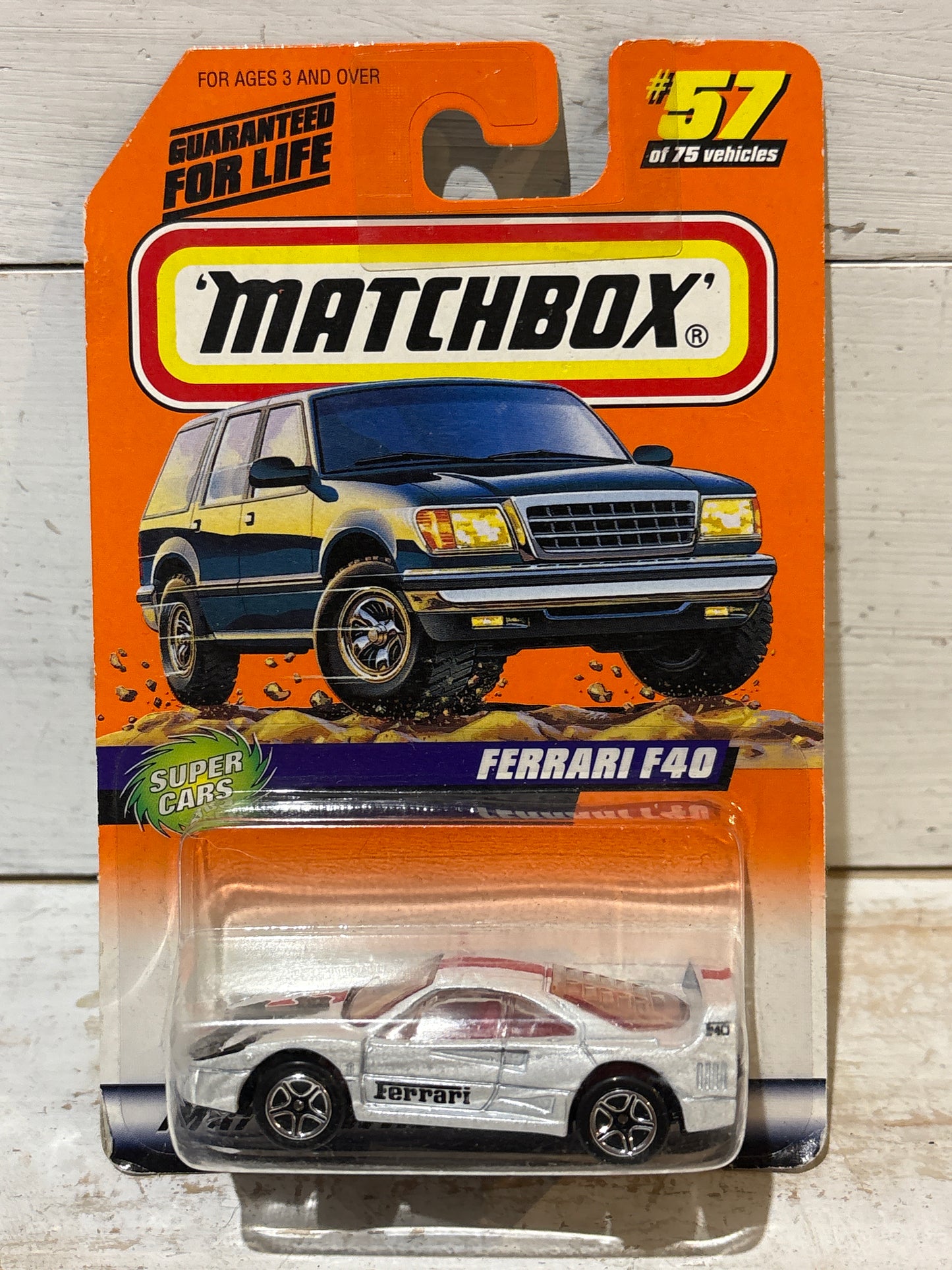 Matchbox - Ferrari F40 - White with Red Stripe & Horse Tampo