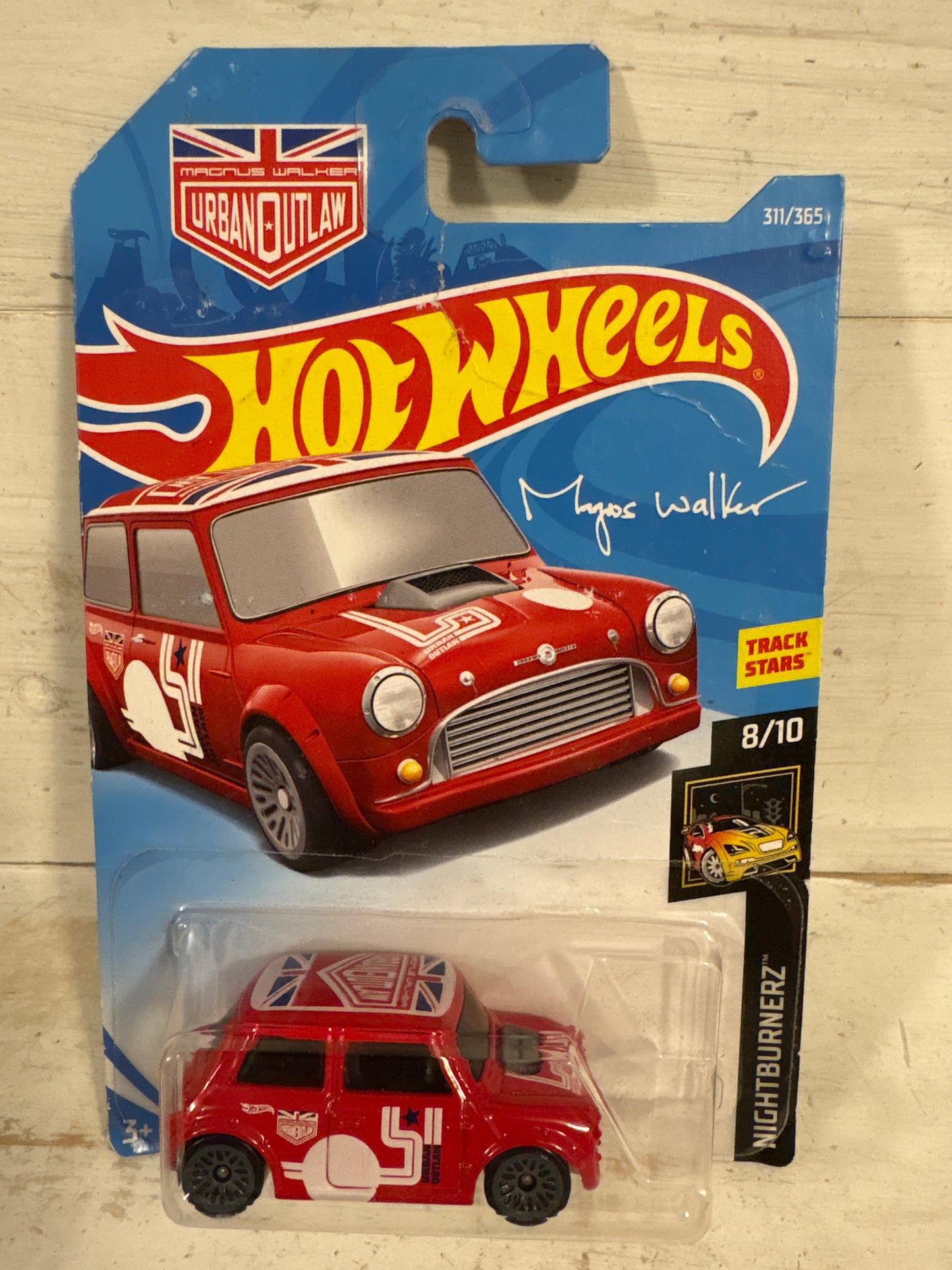 Hot Wheels - Morris Mini - Nightburnerz Red Magnus Walker