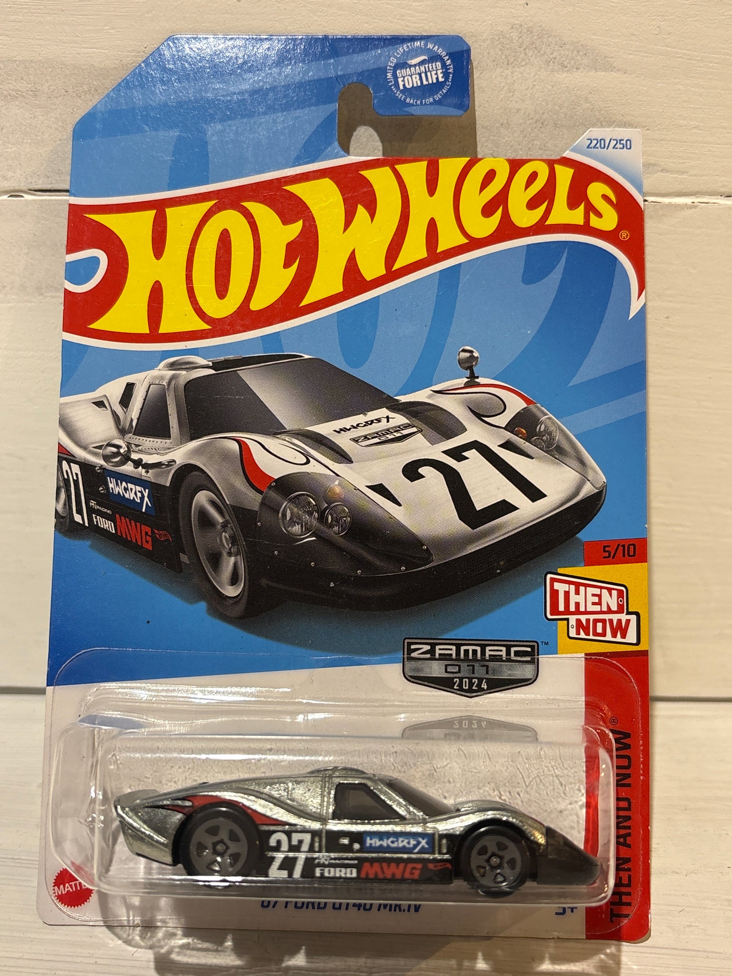 Hot Wheels - ‘67 Ford GT40 Mk.IV - Then & Now - ZAMAC