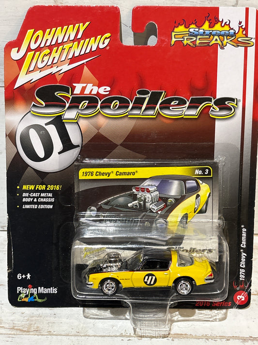 Johnny Lightning - Street Freaks - The Spoilers - 1976 Chevy Camaro