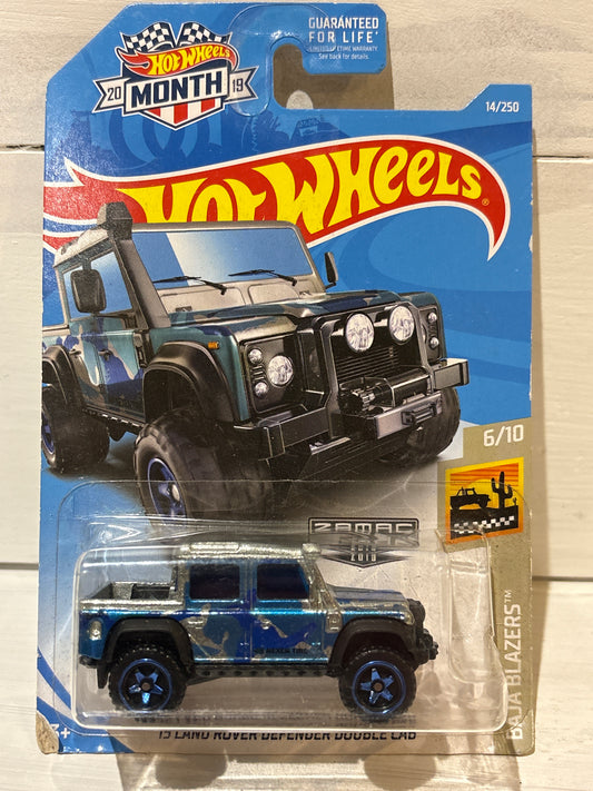 Hot Wheels - ‘15 Land Rover Defender Double Cab - Baja Blazers - ZAMAC