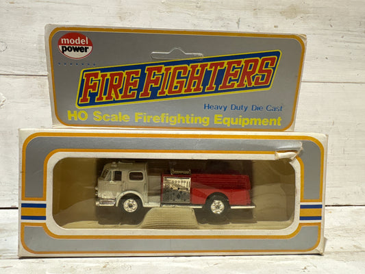 PlayArt Model Power - American La France Fire Engine Pumper