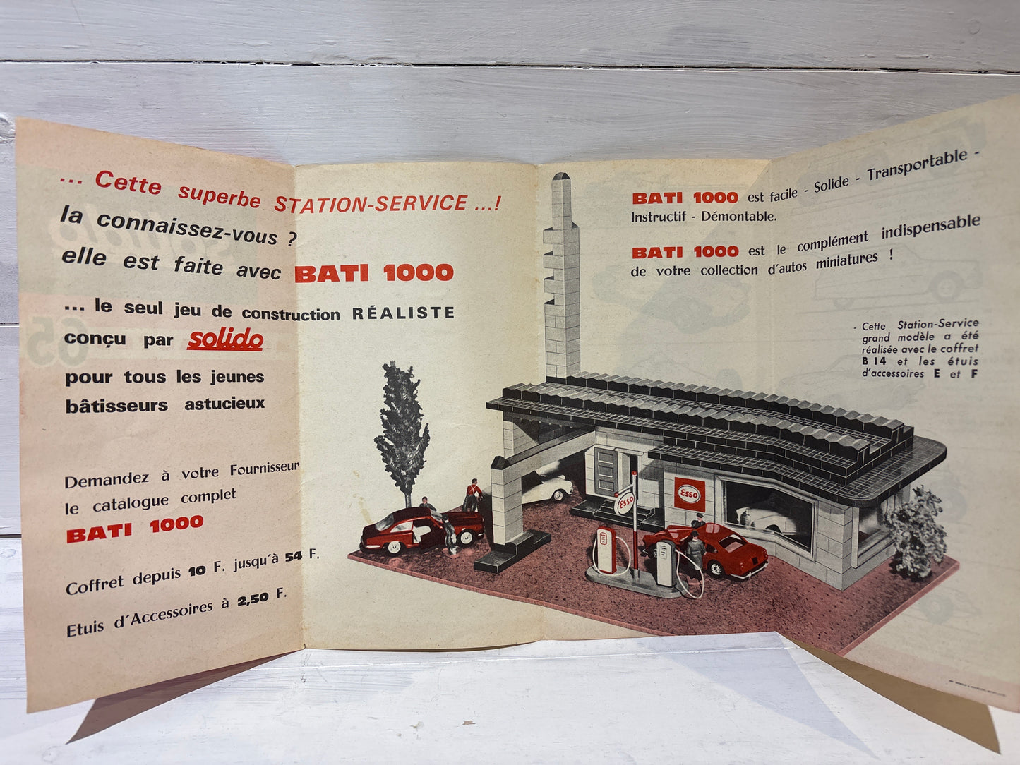 Solido - 1965 Four Leaf Pocket Catalogue