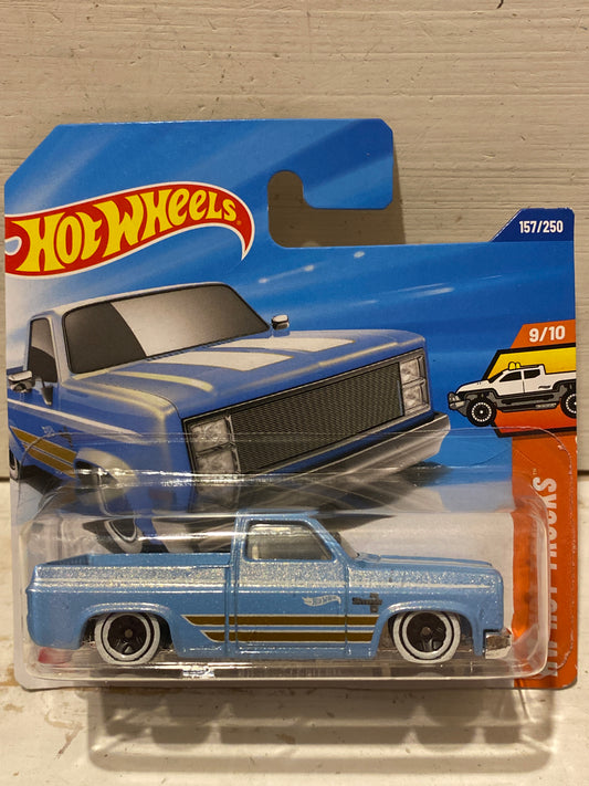 Hot Wheels - ‘83 Chevy Silverado - Pale Blue