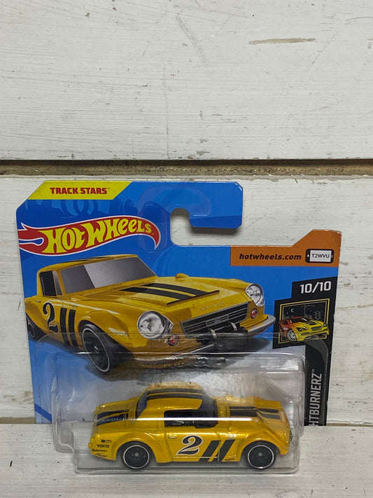 Hot Wheels Datsun Fairlady 2000 - Yellow - Nightburnerz