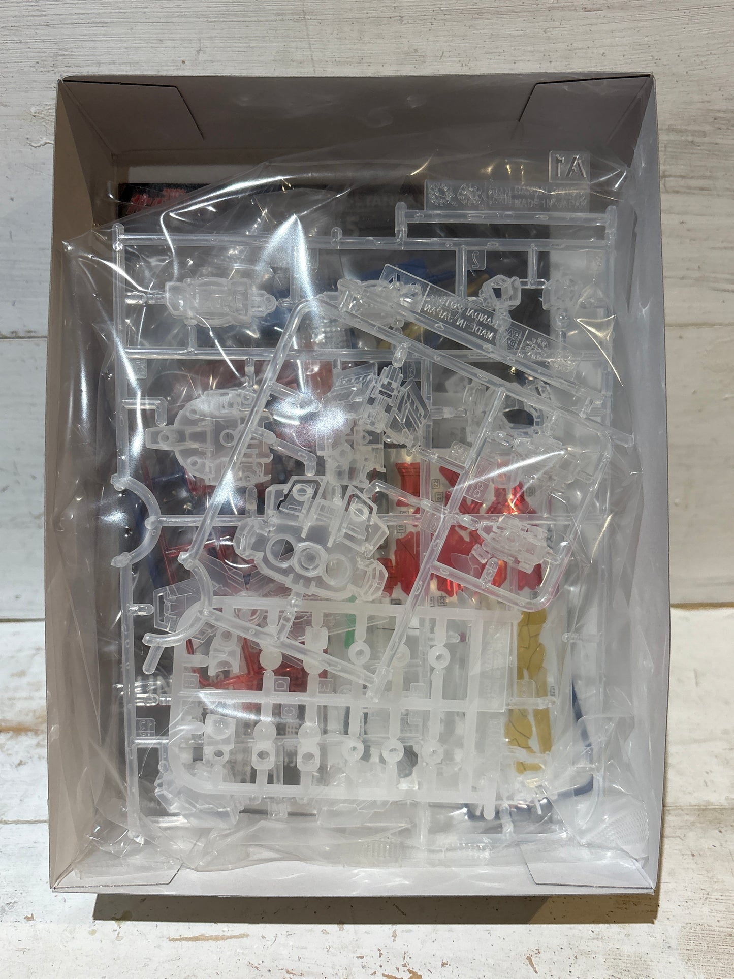 Bandai - RX-0 Unicorn Gundam [Destroy mode]
