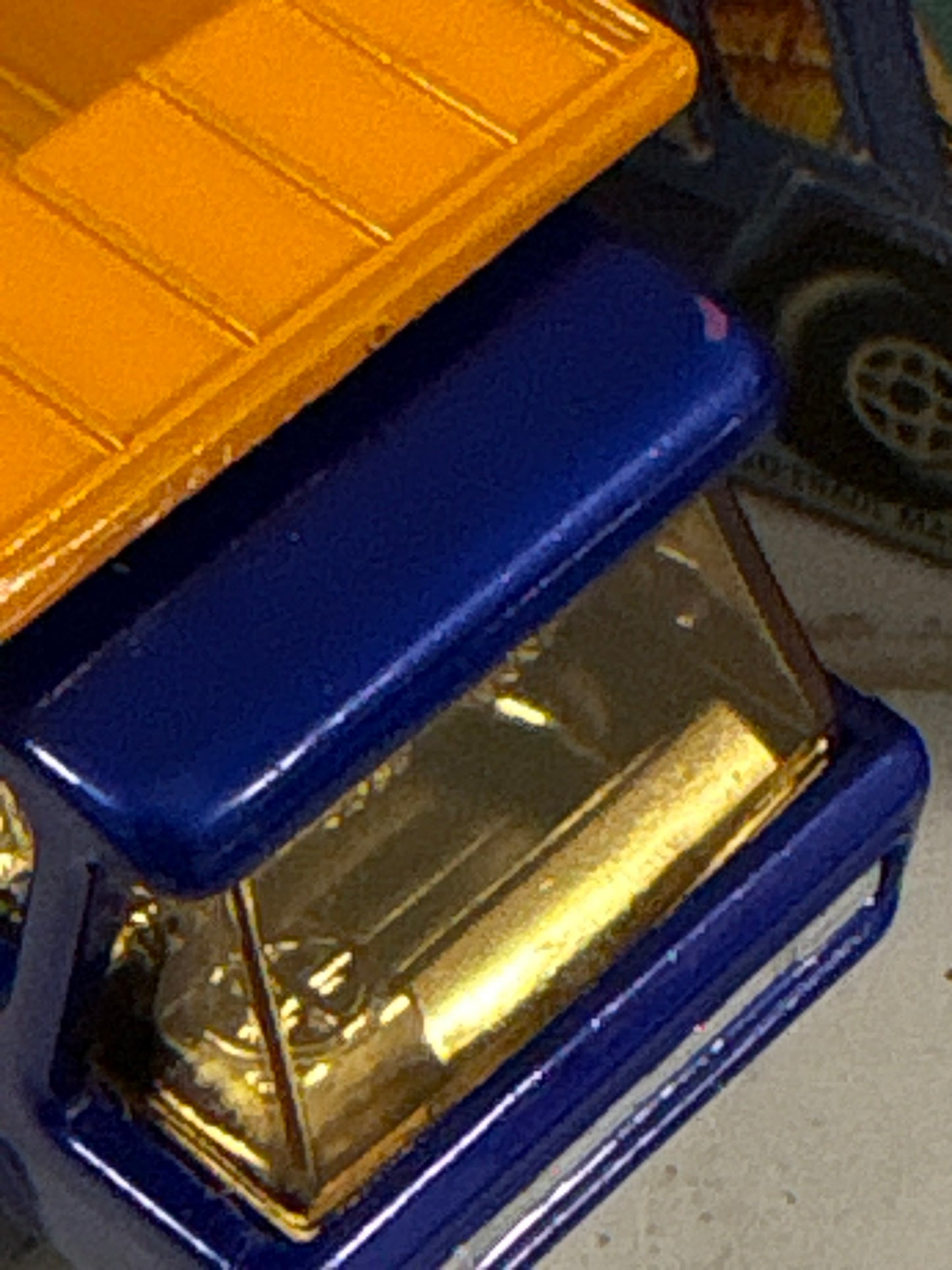 Matchbox - Atlas Truck - Amber Windows, chrome interior, K-type box