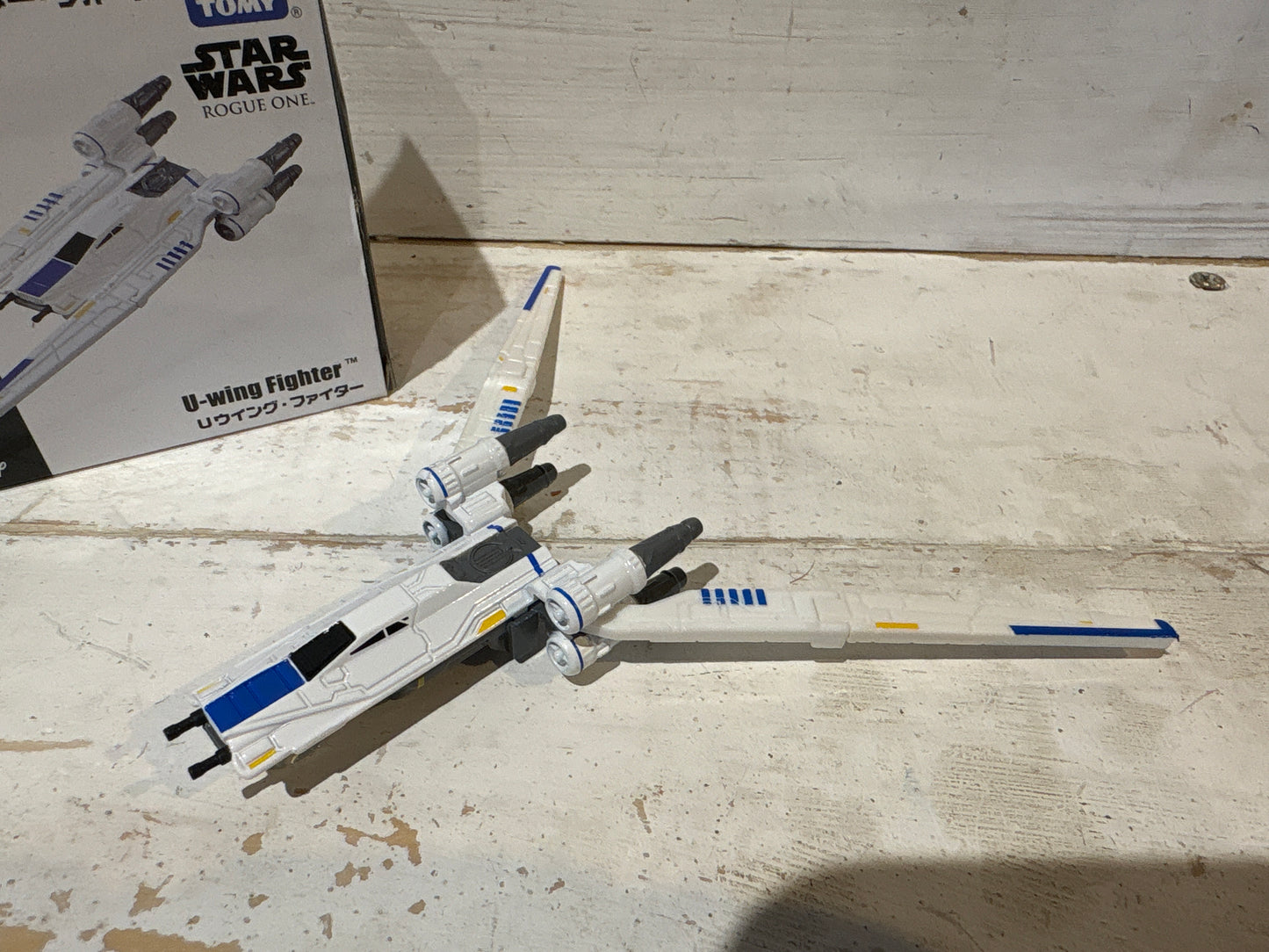 Tomica Star Wars - U-wing Fighter