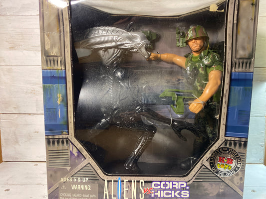 Kenner Aliens Vs Corp. Hicks Action Figures