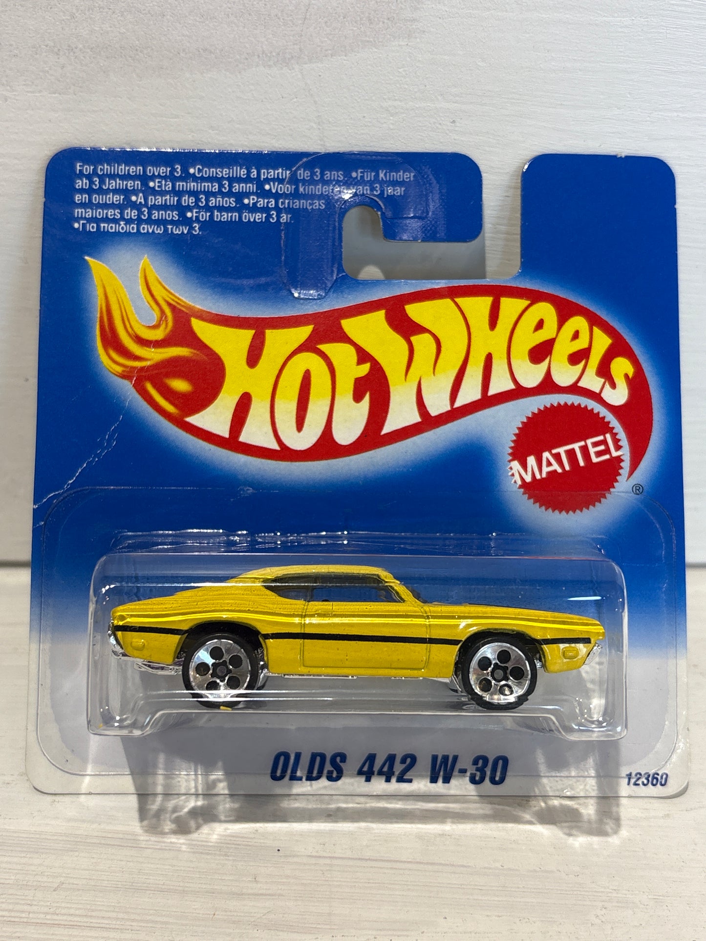 Hot Wheels - Olds 442 W-30 - Yellow on rare shortcard