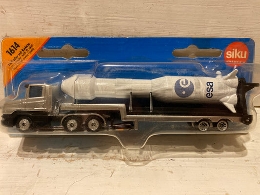 Siku - Scania T-Cab Low Loader with Rocket