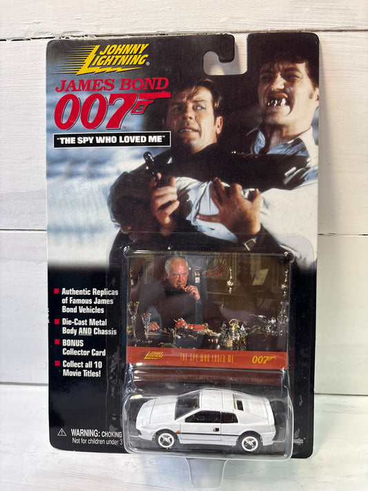 Johnny Lightning - James Bond 007 - The Spy Who Loved Me - Lotus Esprit