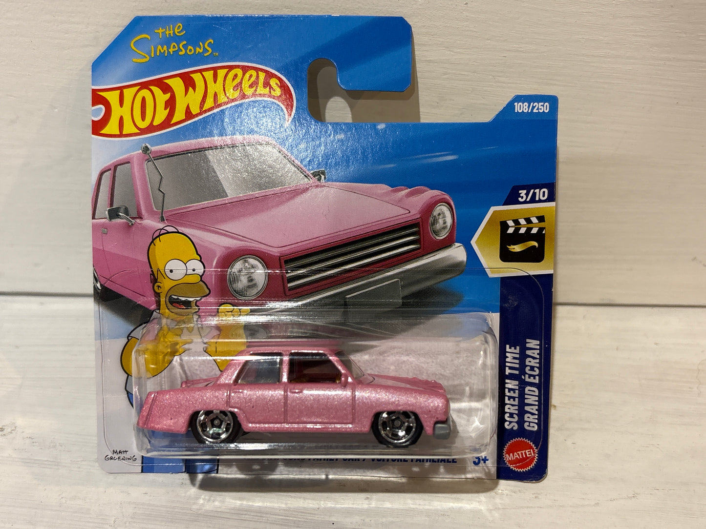 Hot Wheels - The Simpsons Family Car - Screen Time